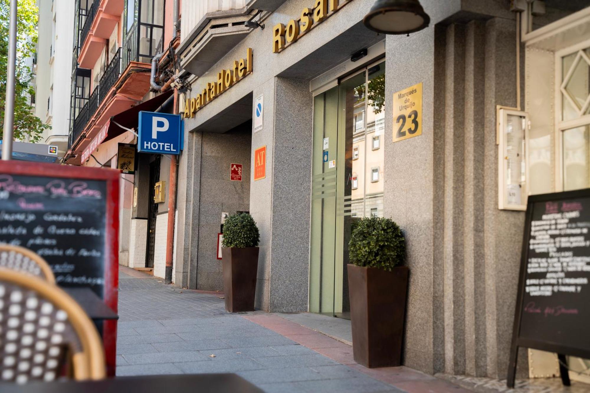 Aparto-Hotel Rosales Madryt Zewnętrze zdjęcie